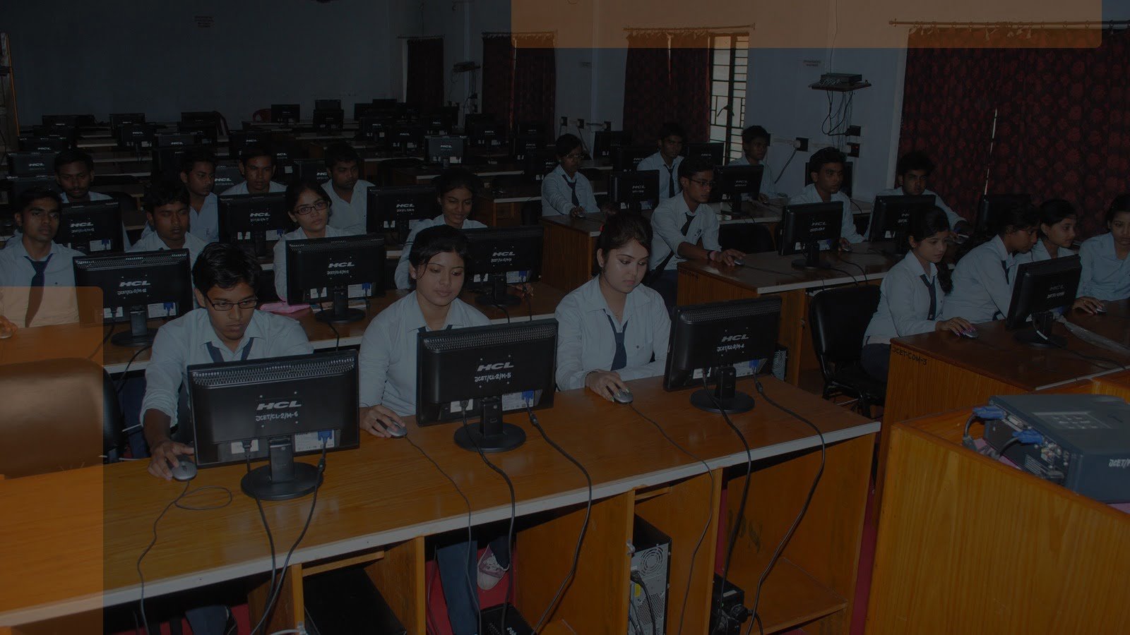 Read more about the article Unveiling the Best Polytechnic College in West Bengal: Unlocking Technical Excellence 2023